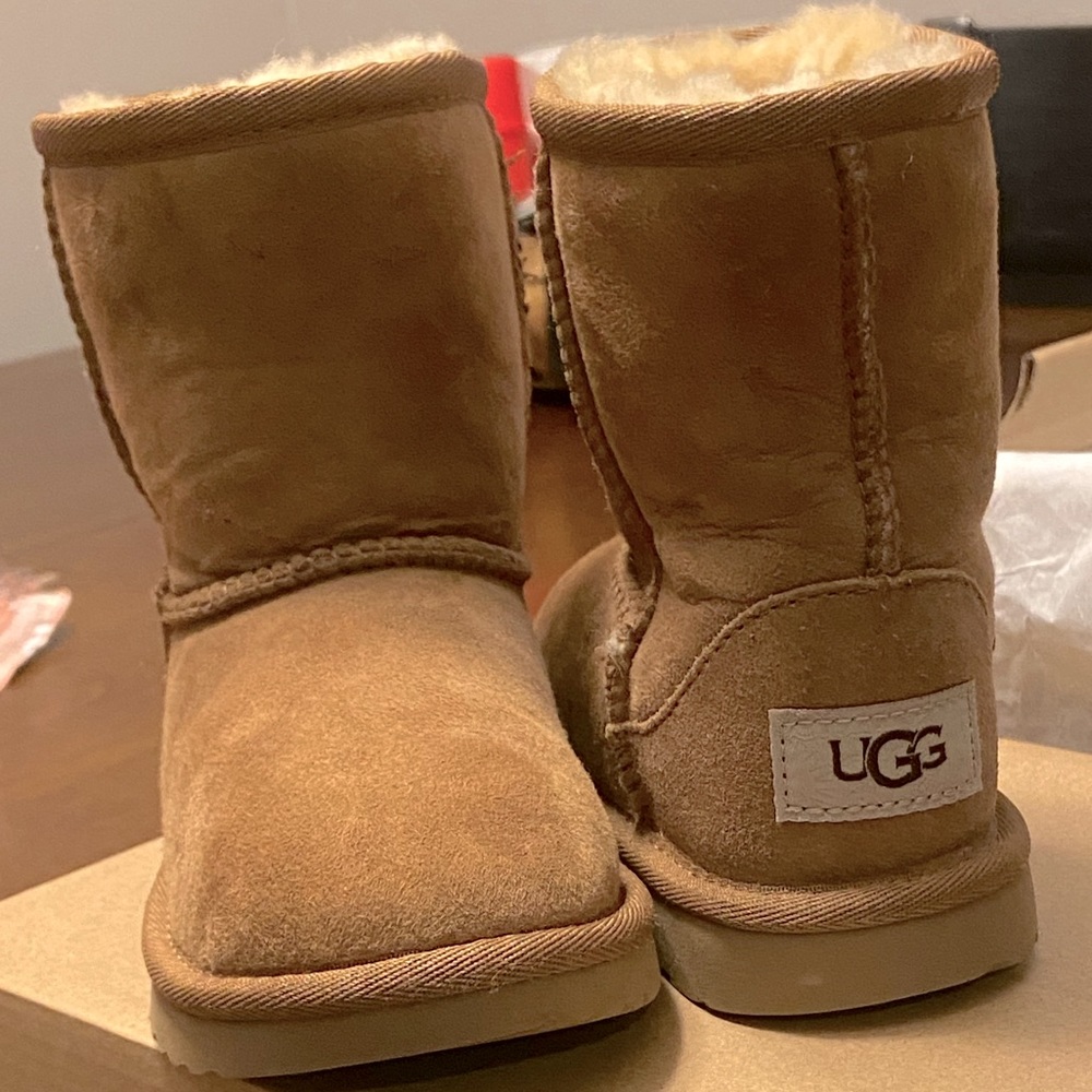 Ugg classic boots